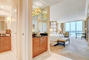 Strykejern/-brett, wi-fi og sengetøy