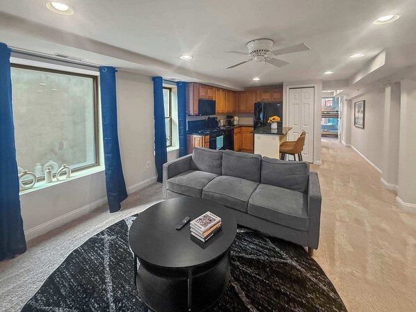 تلفزيون، مكتب