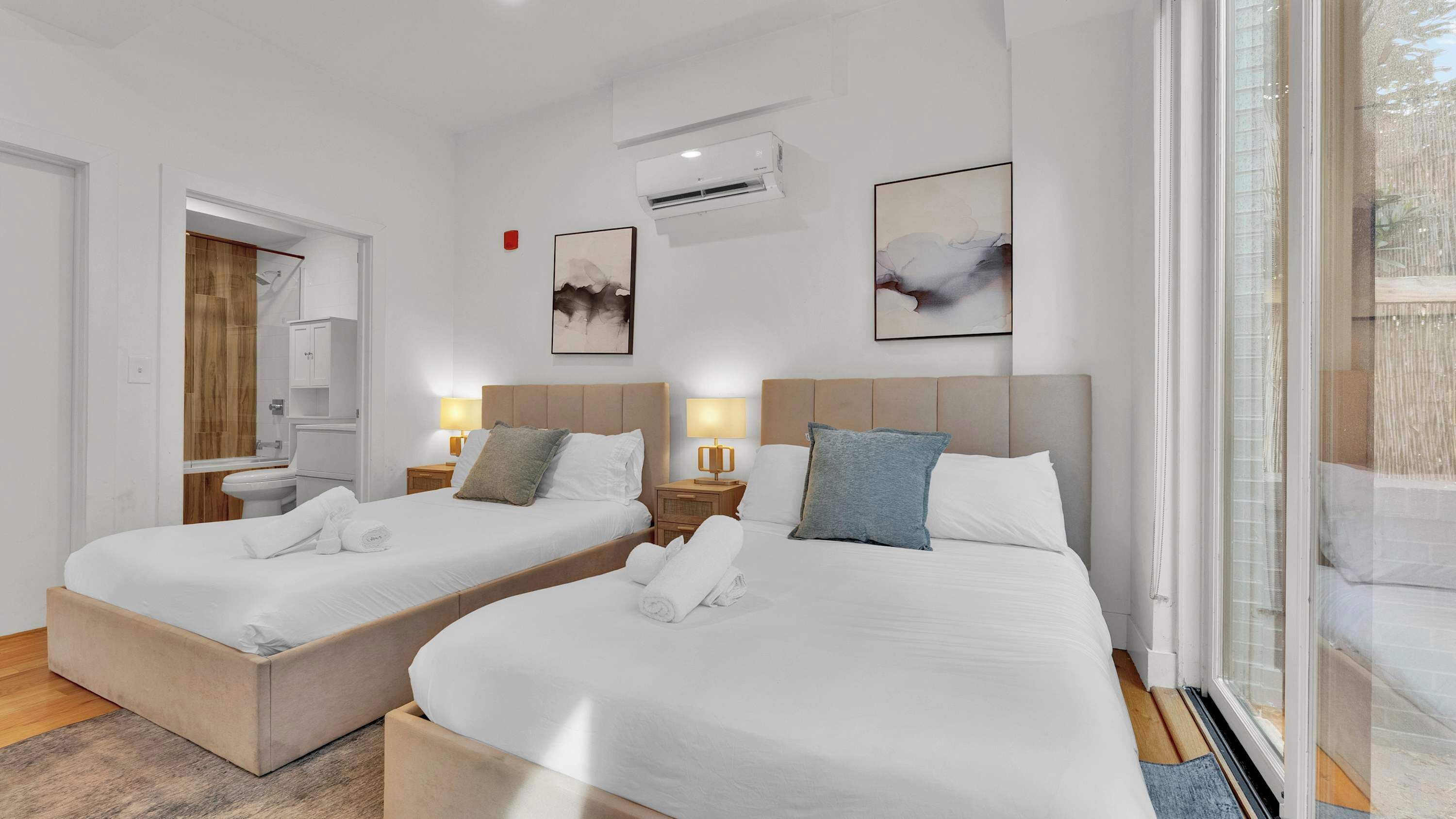 2 bedrooms, WiFi, bed sheets