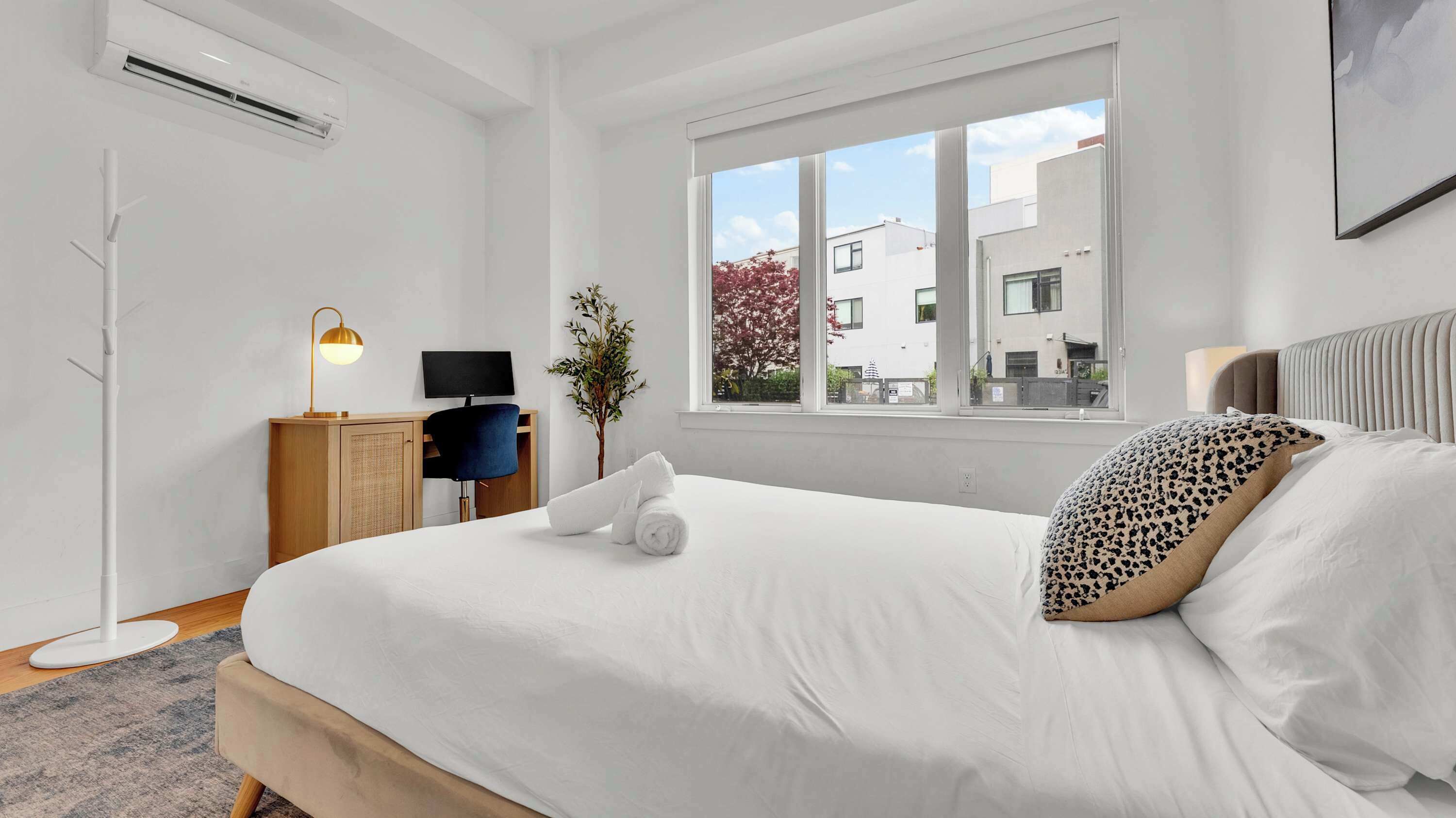 2 bedrooms, WiFi, bed sheets