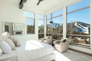 5 soverom, strykejern/-brett, reiseseng for barn og wi-fi