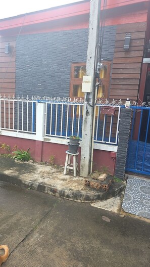 Room, 1 Bedroom, Accessible | Property grounds