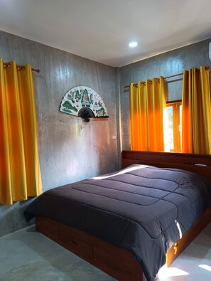 Room, 1 Bedroom, Accessible | 1 bedroom - Room-baan Phak Phu Moshe House (Saraphi)