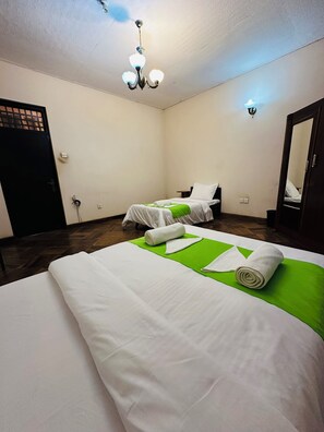 2 slaapkamers, een strijkplank/strijkijzer, wifi, beddengoed