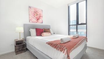 1 soverom, strykejern/-brett, wi-fi (inkludert) og sengetøy