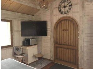 Fer et planche à repasser, Wi-Fi, draps fournis