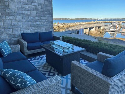 Stunning villa at the beautiful Oak Island Resort