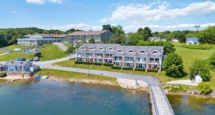 Stunning villa at the beautiful Oak Island Resort