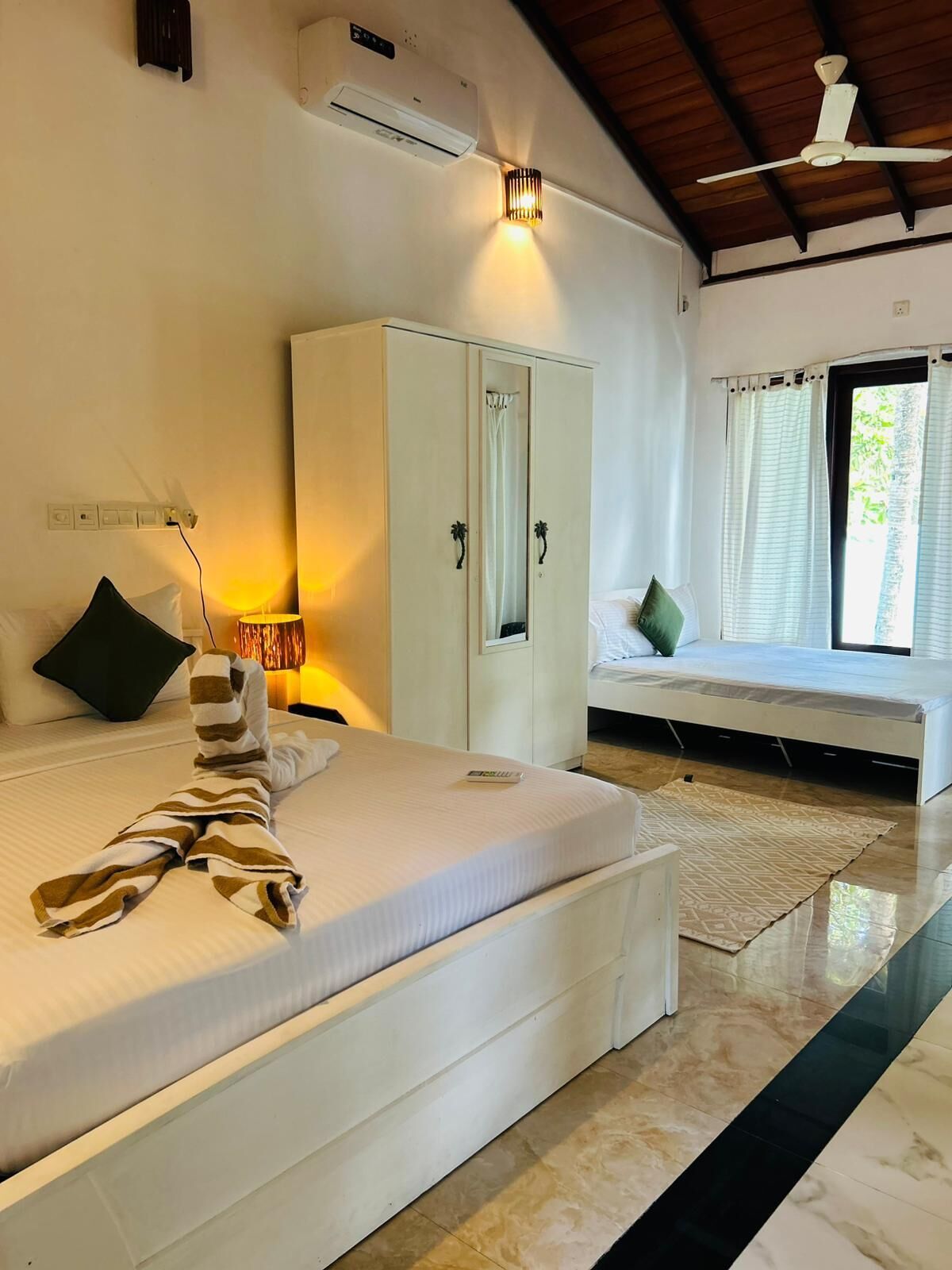 Wifi gratis y ropa de cama 