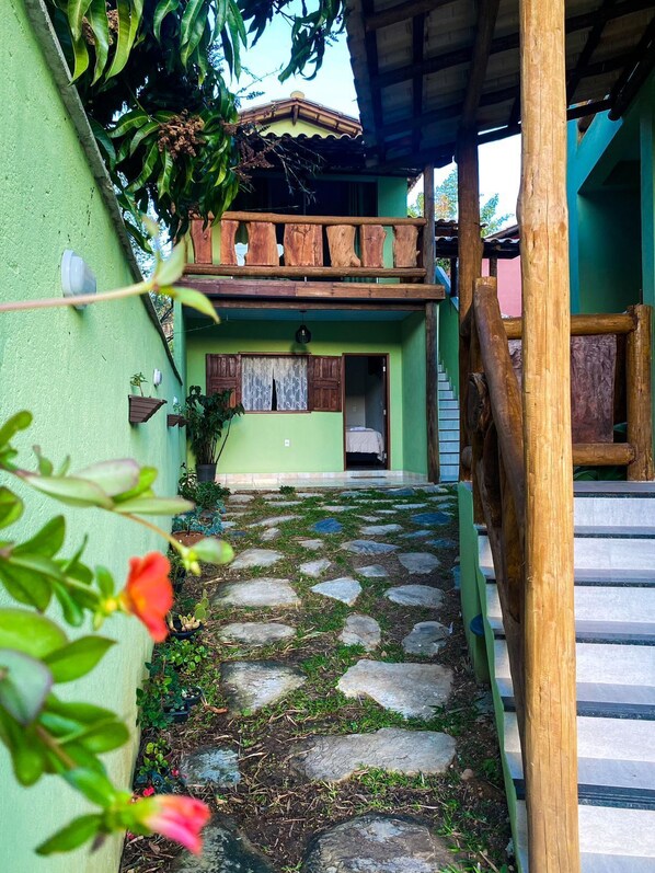 Suite Keluarga, beranda, pemandangan kebun | Teras/patio