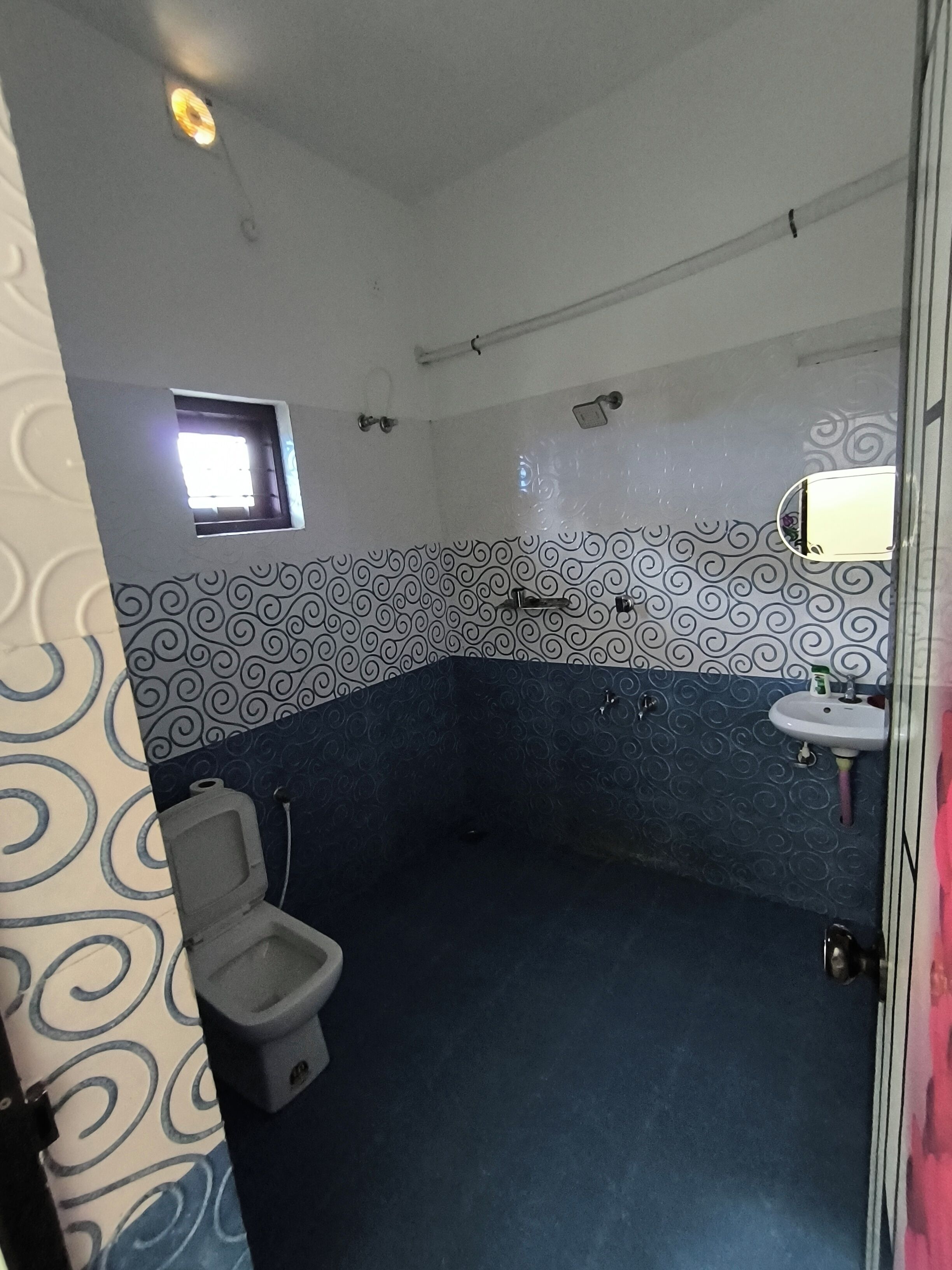 Towels, toilet paper