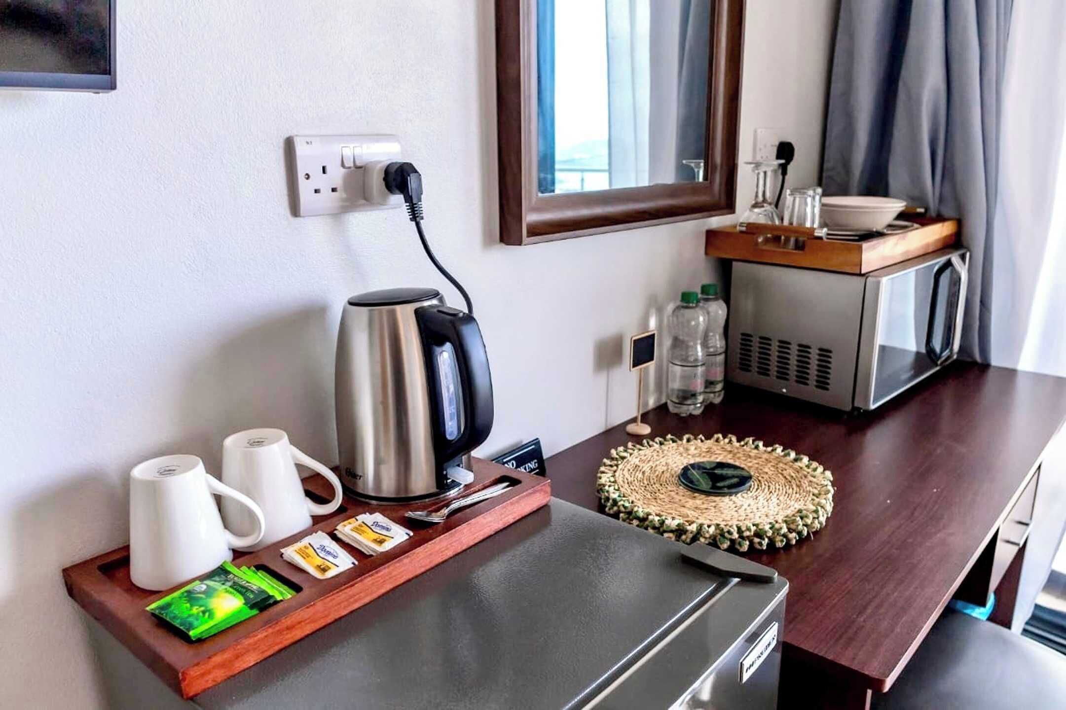 Microwave, coffee/tea maker