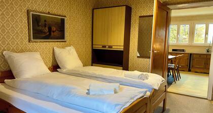 Becci`s Apartment- Free Parking