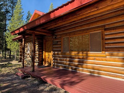 Private Montana Ranch Retreat – Perfect for Weddings & Group Getaways