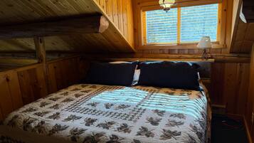 7 habitaciones, tabla de planchar con plancha y acceso a internet