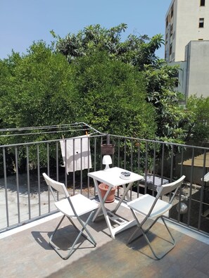 Outdoor dining - Cozy townhouse among archaeological sites and natural parks (Portici)