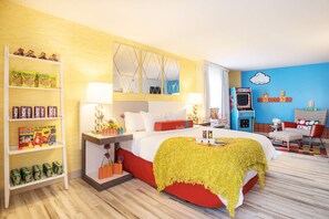 Iron/ironing board, free WiFi - Denver Downtown | Boutique Curtis Stay | Pop Art Vibe Near the Mall & Dining (Denver)