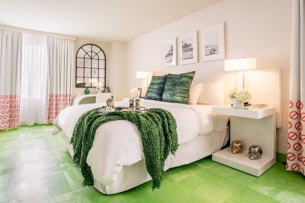 مكواة/لوح كي وواي فاي مجانًا