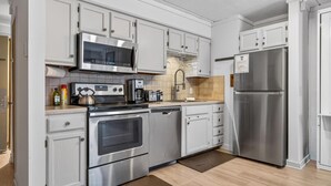 Condo, varias camas (Whiffletree H1) | Cocina privada