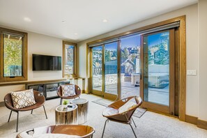 Interior - Dream Mountain Getaway Hot Tub Theater and Games 45 (Park City)