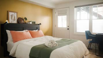 2 makuuhuonetta, silitysrauta/-lauta, Wi-Fi, vuodevaatteet