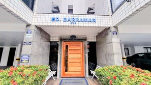 Exterior detail - Cabo Frio – Beach, Style & Well-Being: 6 Guests (Cabo Frio)