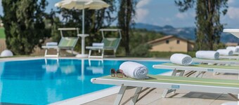 Villa Silvia – 5 bedrooms, pool, A/C, pets allowed, Wi-Fi, EV charger