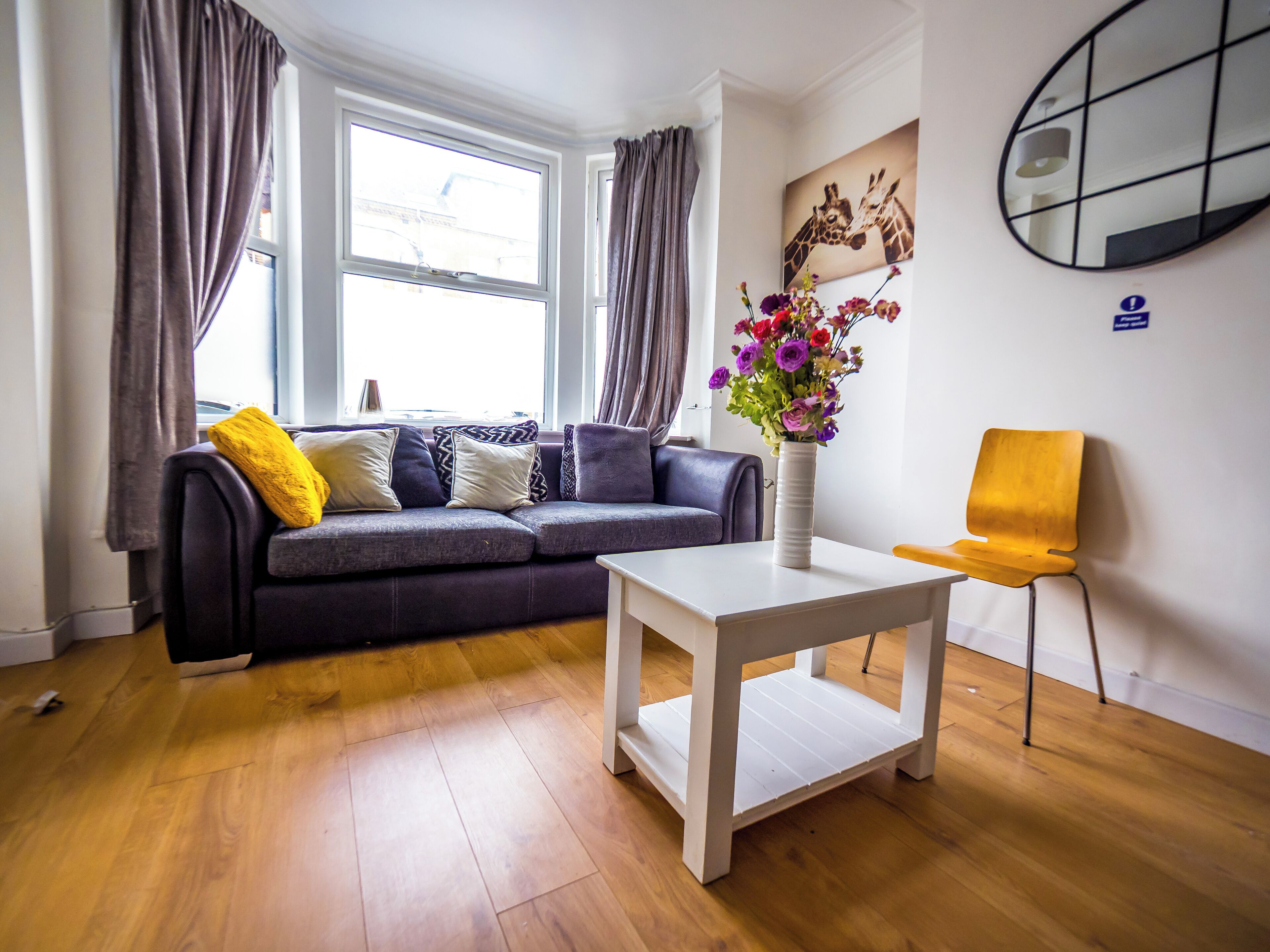 Double Room, Courtyard View | Living area