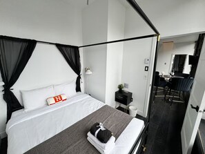 Iron/ironing board, free WiFi