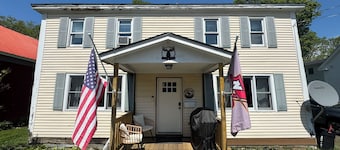 Rustic 4-bedroom house in university town of Northfield.  Centrally located.