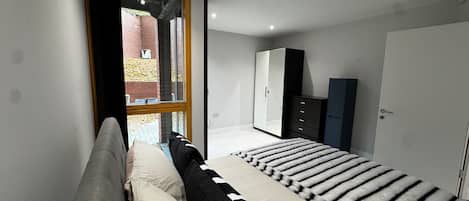 3 chambres, draps fournis