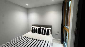 3 bilik tidur, cadar katil