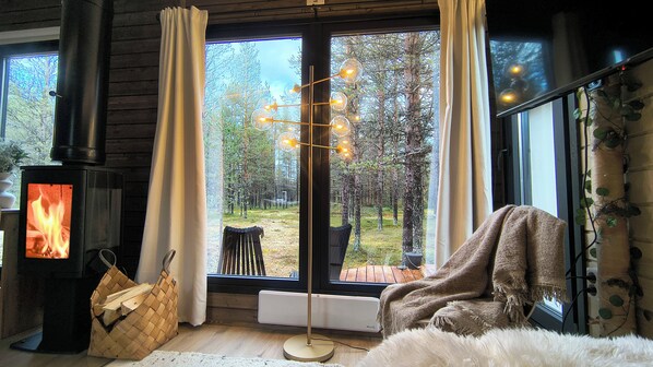 Superior-chalet, patio, näköala laaksoon | Oleskelualue