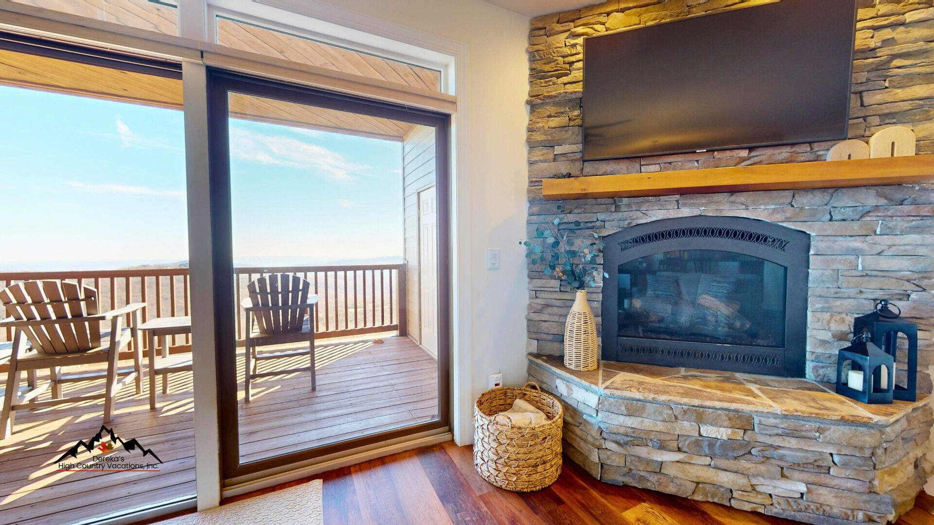 Télévision, cheminée, imprimantes