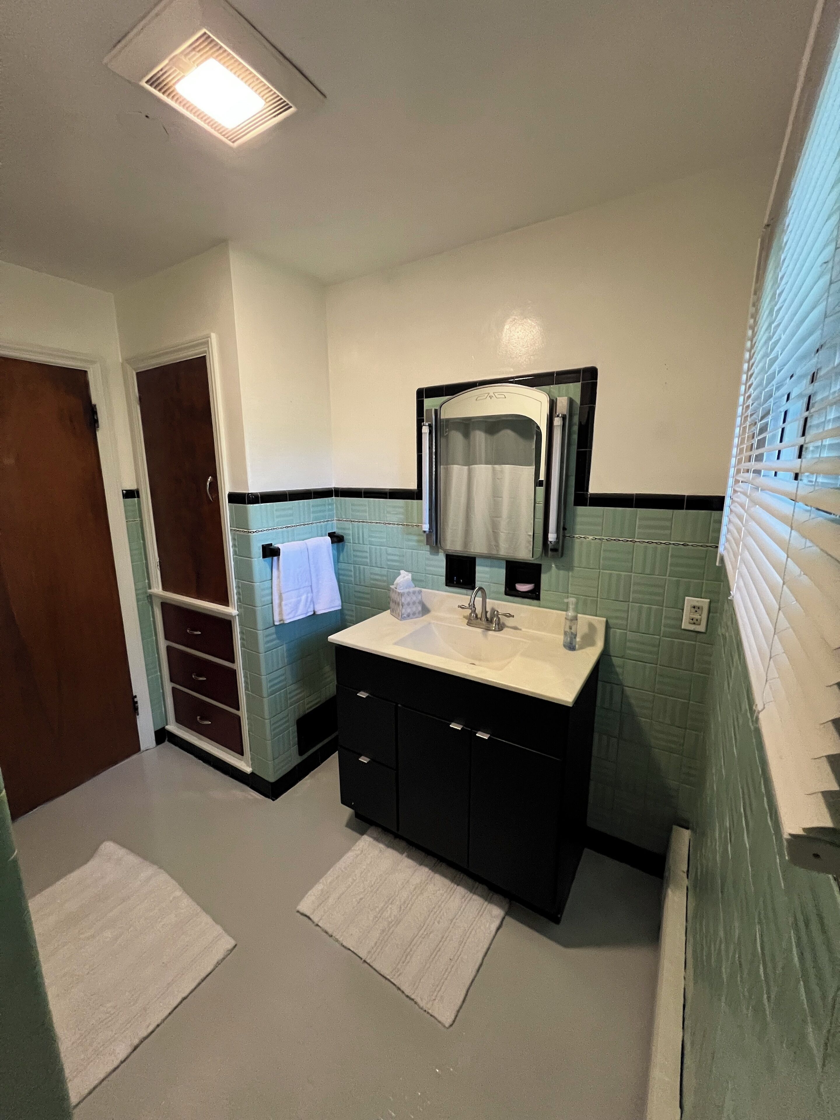 Towels, soap, toilet paper