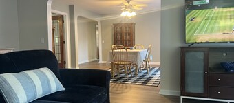 Spacious 2 bedroom apartment is central to everything Rochester has to offer +