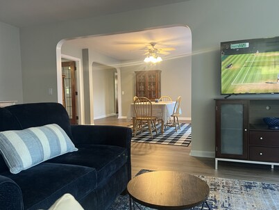 Spacious 2 bedroom apartment is central to everything Rochester has to offer +