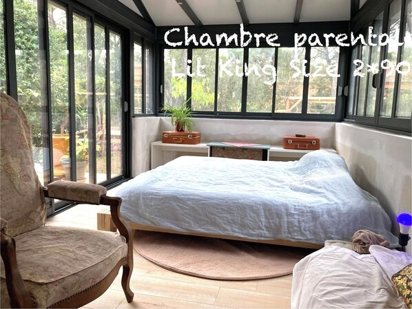 5 عدّة غرف نوم ومكتب وسرير سفر وواي فاي مجانًا