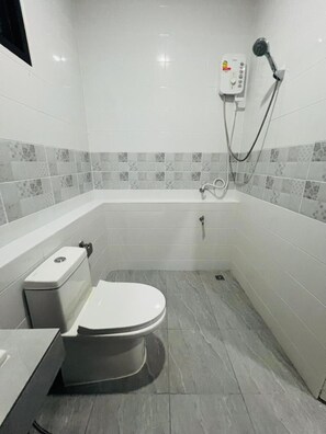 Casa, 3 habitaciones, para fumadores, patio | Baño