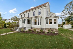 Exterior - Quintessential Cape Porpoise Home with Water Views (Kennebunkport)