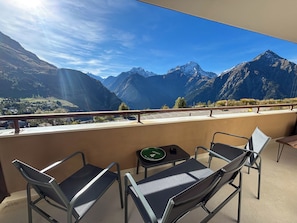 Terrace/patio - Cosy cocoon with breathtaking view + covered parking lot (Les Deux Alpes)