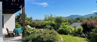 Charming vacation home on Lake Attersee