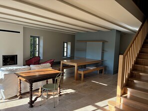 Interior - Drôme Provençale Detached house in 18th century property, tennis access (Pierrelatte)