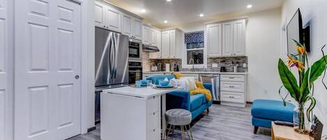 Appartement (2 Bedrooms) | Coin séjour