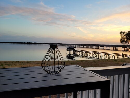 romantic get away for 2 right on the Ochlockonee river