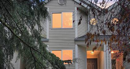 Enchanting 2-bedroom townhome in Portland