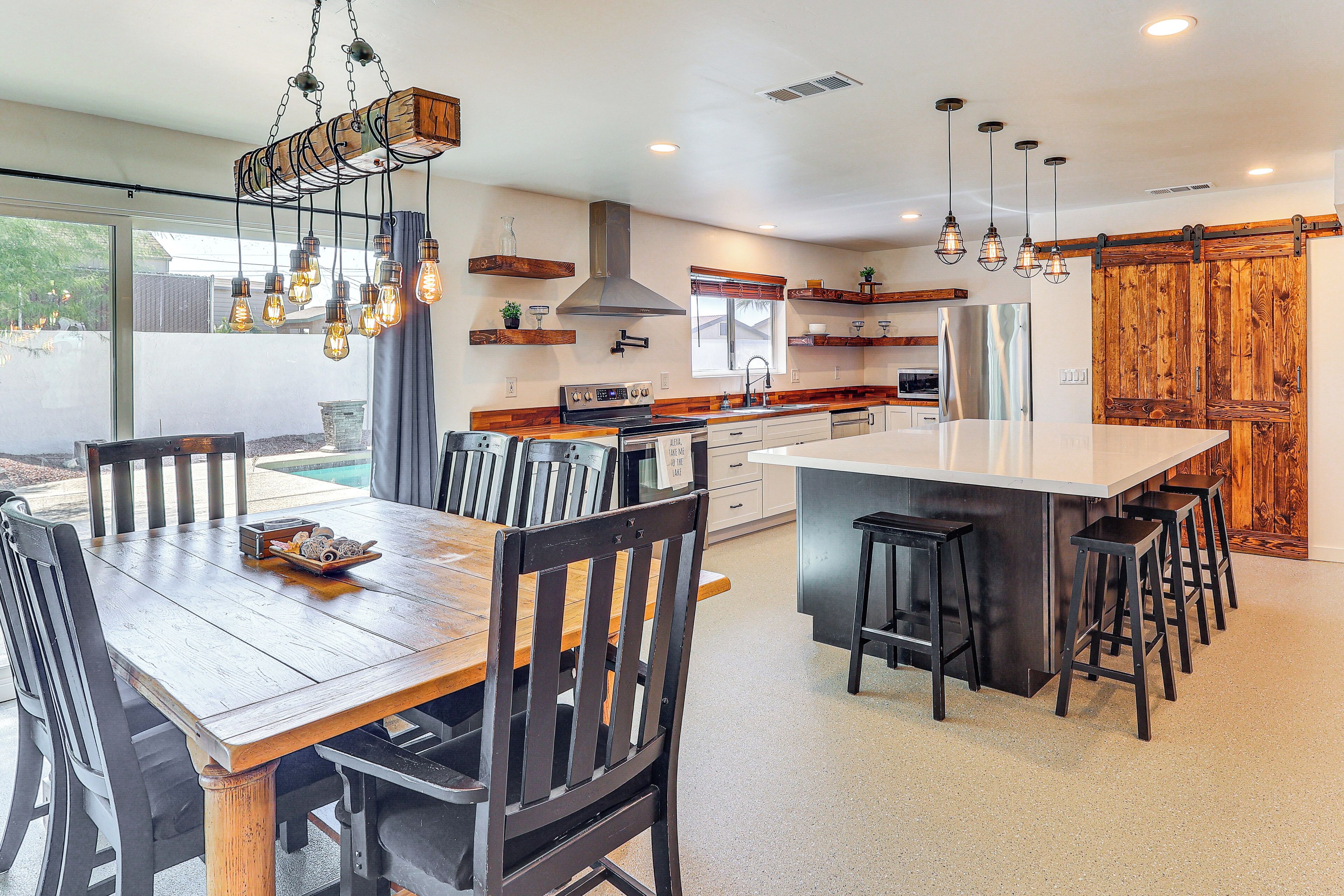 House (3 Bedrooms) | Interior