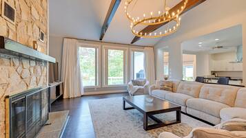 House (Multiple Bedrooms) | Bahagian dalam