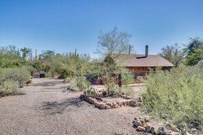 Apartment (0 Bedroom) | Interior - Unwind Poolside, Scenic Sonoran Desert Retreat! (Tucson)