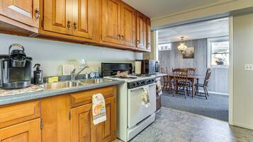 House (2 Bedrooms) | Bahagian dalam